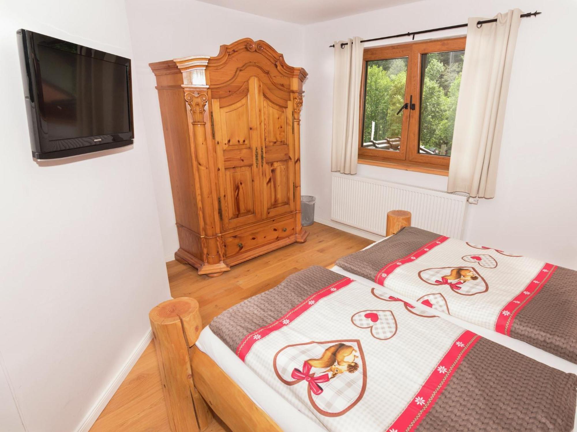 Pleasant Apartment In Ruhpolding With Swimming Pool Eksteriør billede