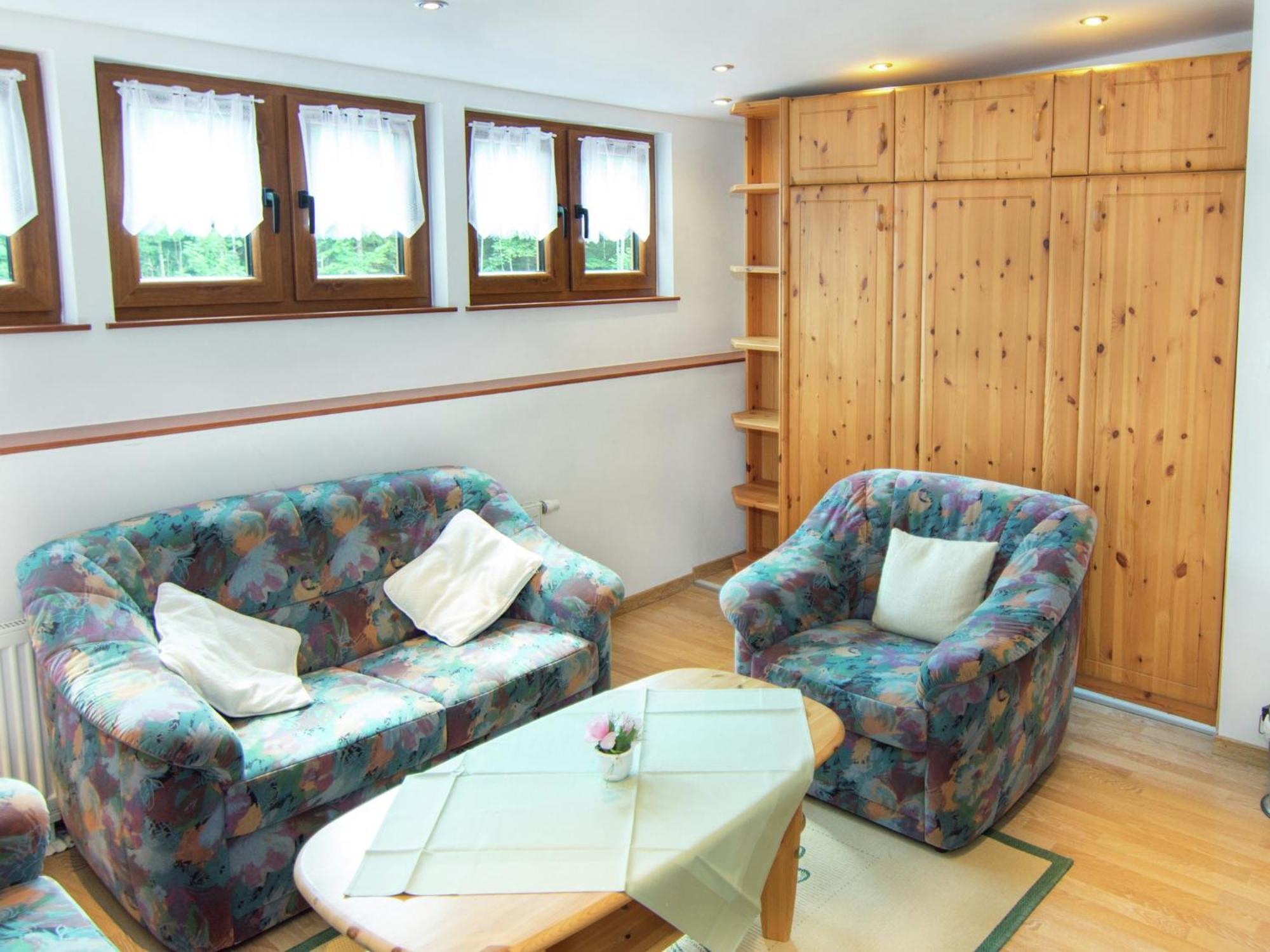 Pleasant Apartment In Ruhpolding With Swimming Pool Eksteriør billede