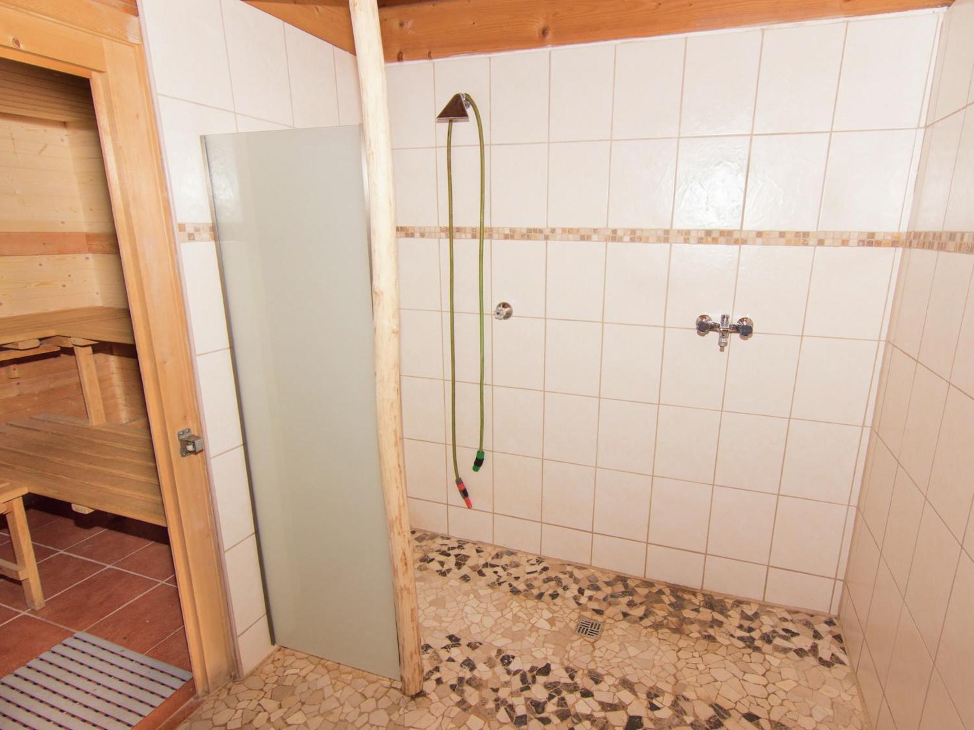 Pleasant Apartment In Ruhpolding With Swimming Pool Eksteriør billede
